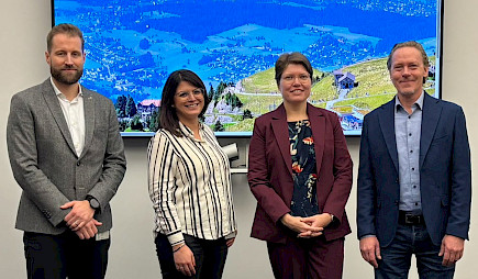 (da sinistra a destra)